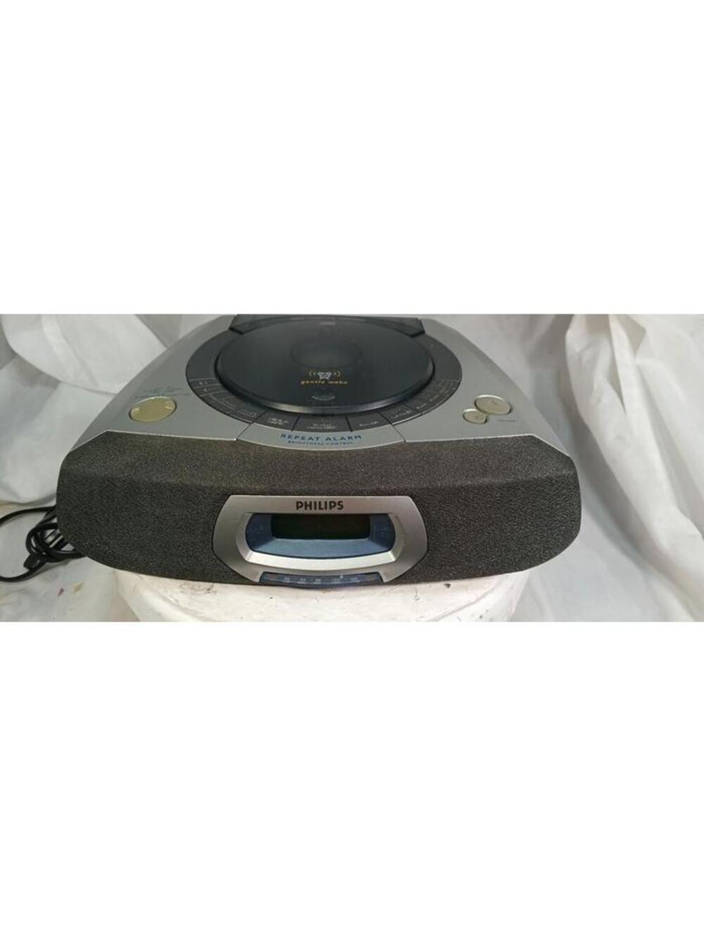 Philips AJ3936/17 CD Player Dual Alarm Clock AM FM Radio Stereo